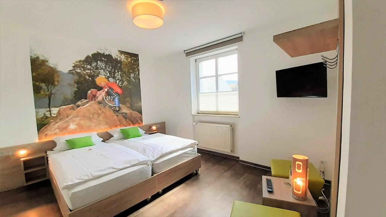 Winkelwerkstatt Hotel Kröv Buitenkant foto